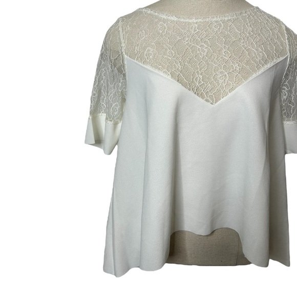 Zara White Short Sleeve Contrast Lace V-Neck Flowy Crop Blouse Size Medium - Picture 4 of 16